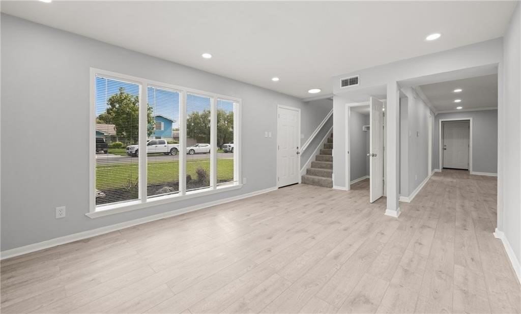 110 Chase Dr - Photo 4 of 22