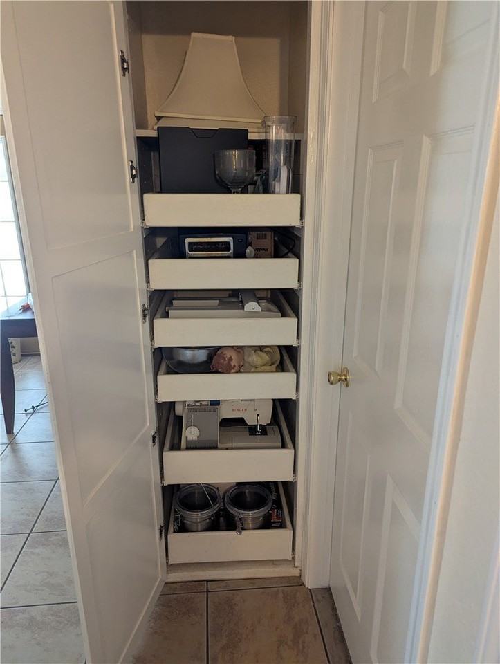 11018 Timbergrove Ln - Photo 5 of 18