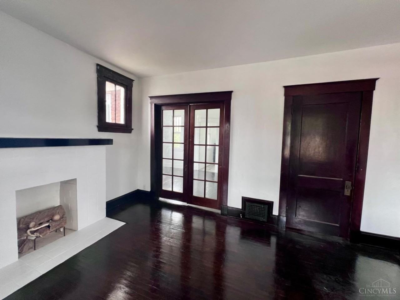 1155 Rulison Ave Unit 2 - Photo 6 of 23