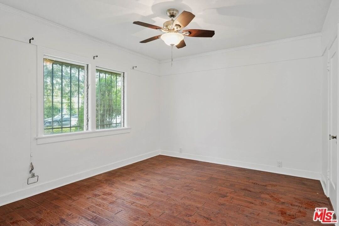 458 S Citrus Ave - Photo 6 of 27