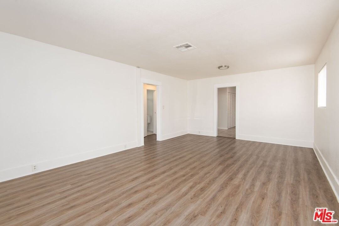 2132 S Cloverdale Ave - Photo 3 of 20