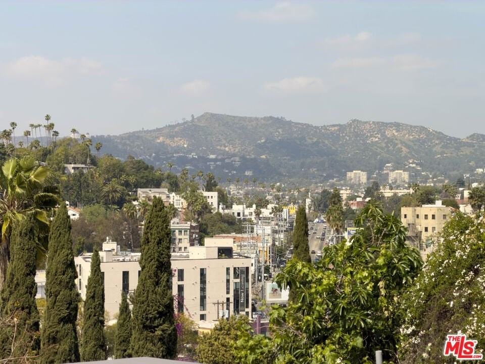 845 N La Fayette Park Pl - Photo 4 of 13