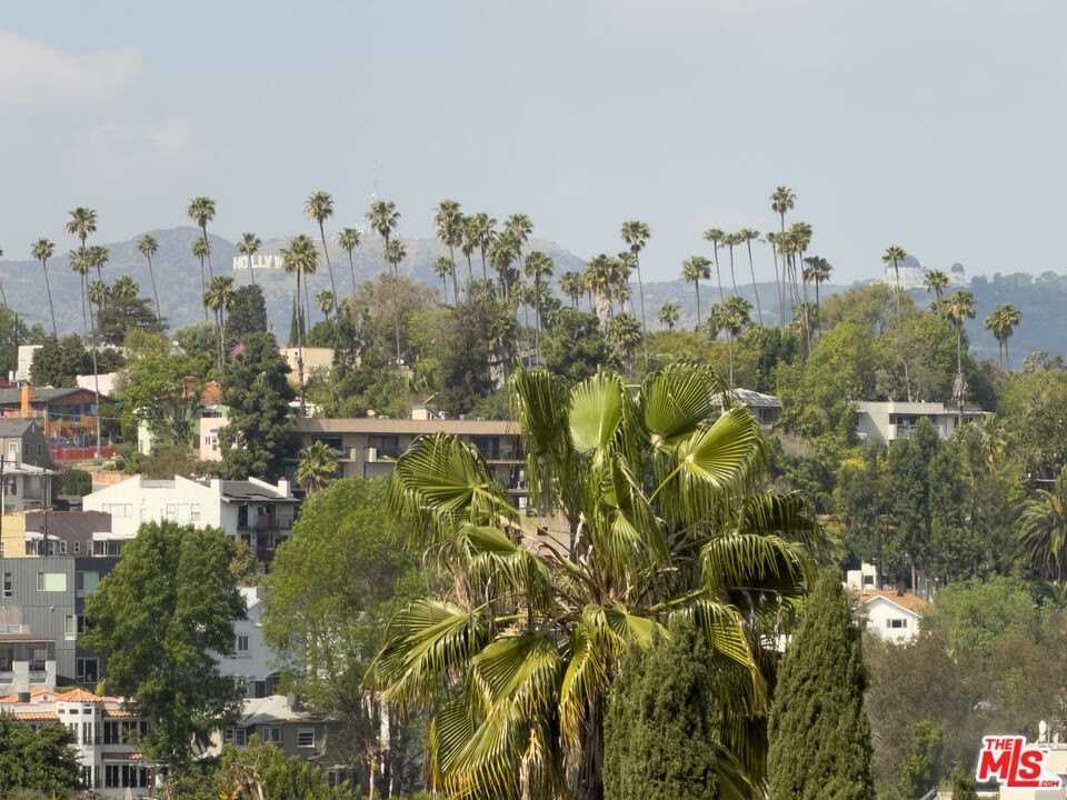 845 N La Fayette Park Pl - Photo 5 of 13