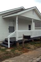 featured image of 435 Davis St