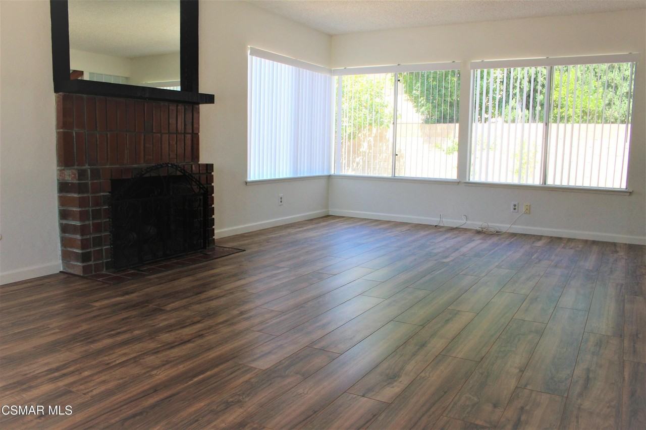 1909 Bardet Pl - Photo 2 of 17