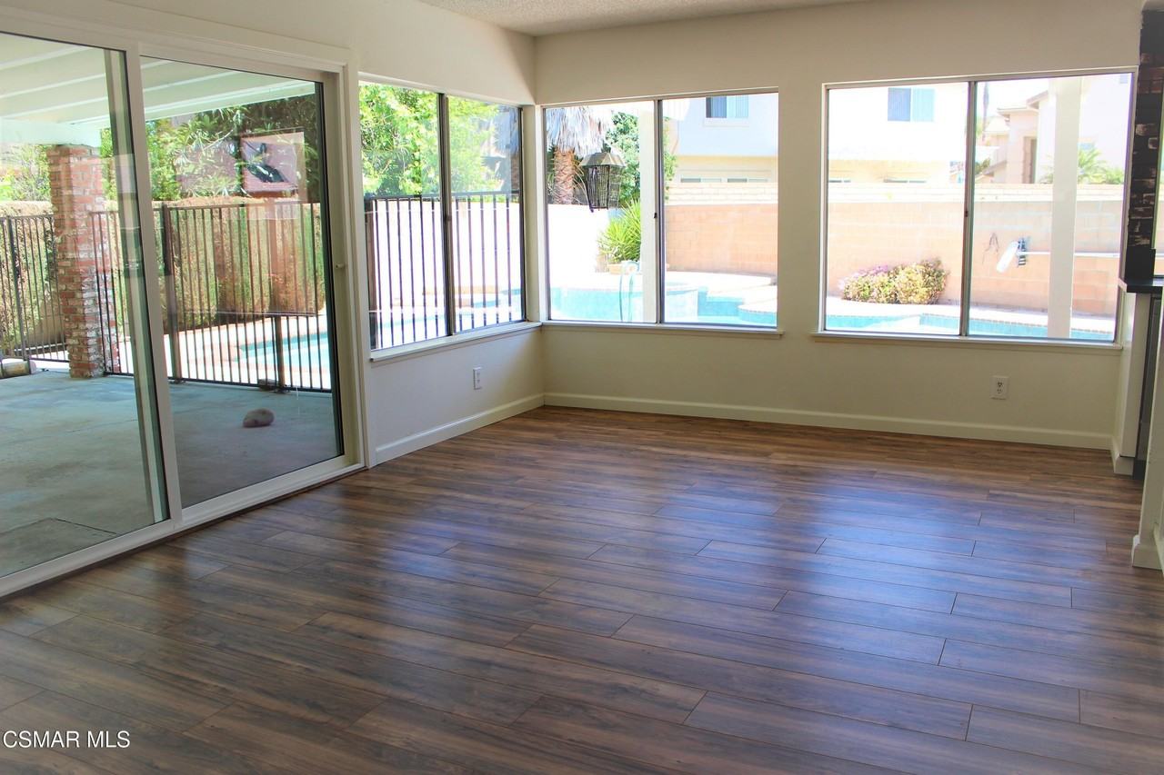 1909 Bardet Pl - Photo 6 of 17