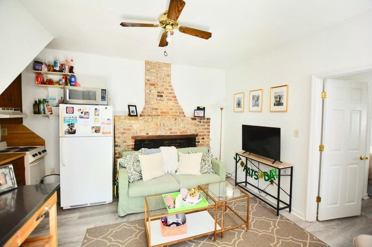 24 Bee St Apt E - Photo 2 of 7