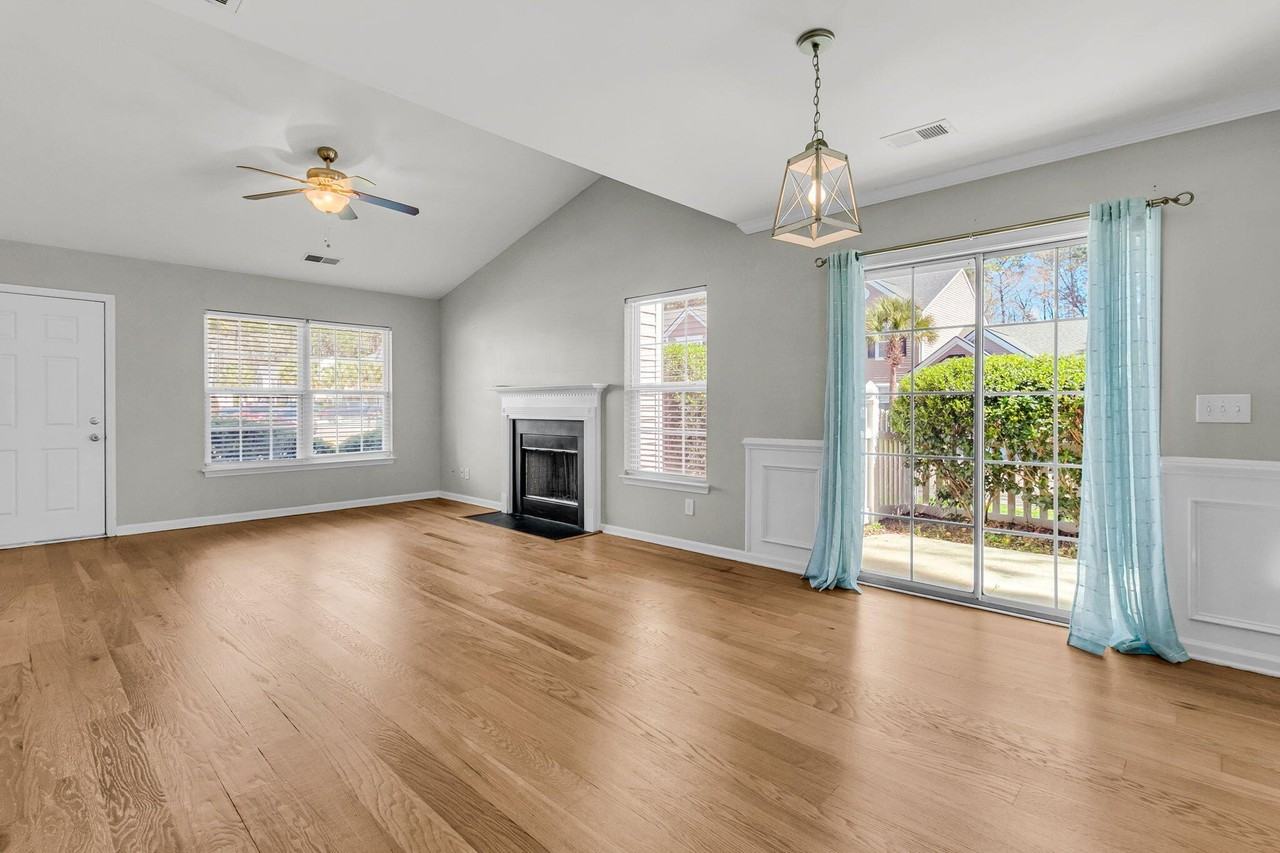 1315 Island Club Dr Unit A - Photo 6 of 22