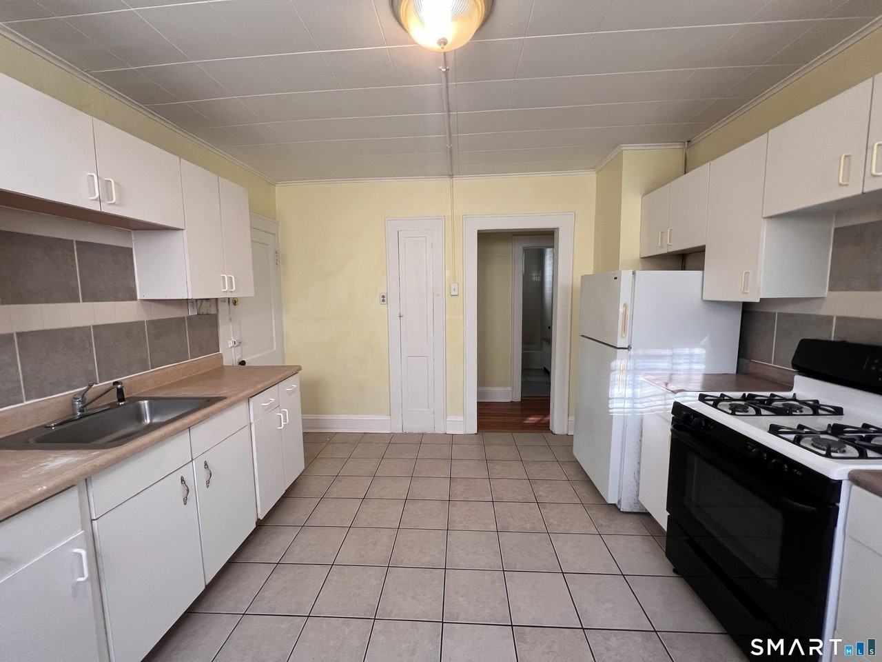 2125 E Main St 1st Fl #1stFL - Photo 2 of 16