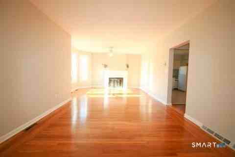 291 Fountain St Unit 1 - Photo 2 of 10