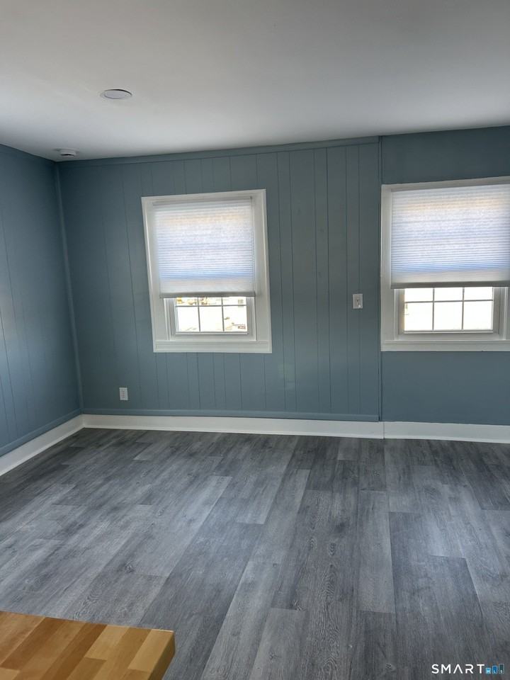 2324 Post Rd - Photo 3 of 6