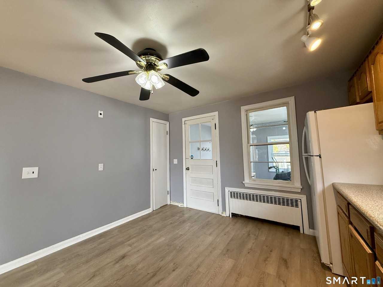 37 Alexander Ave Unit 1 - Photo 5 of 14