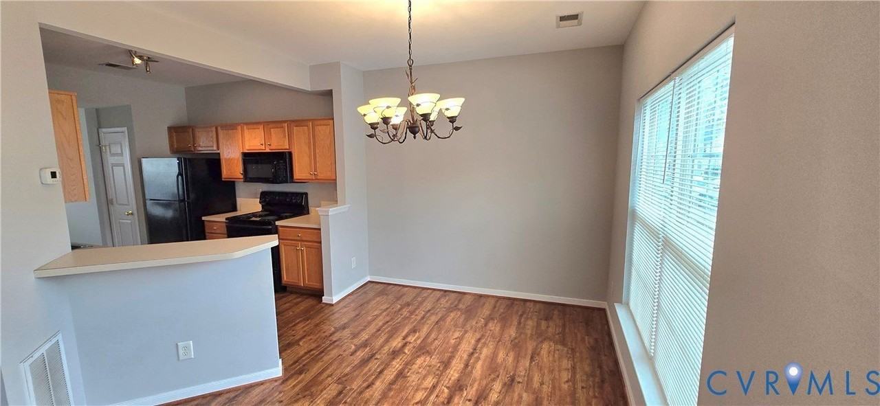 5512 Millwheel Lane Drive unit: 5512 - Photo 6 of 42