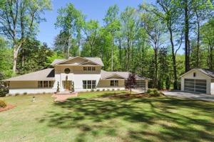 featured image of 1007 Somerset Dr Nw