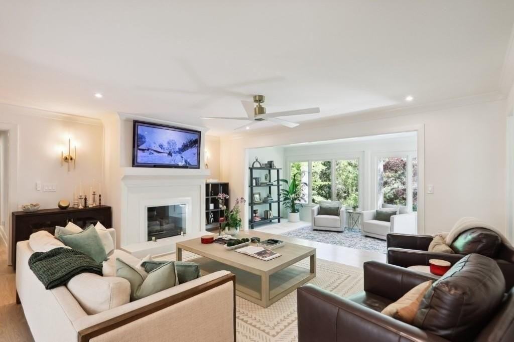 1007 Somerset Dr Nw - Photo 6 of 40