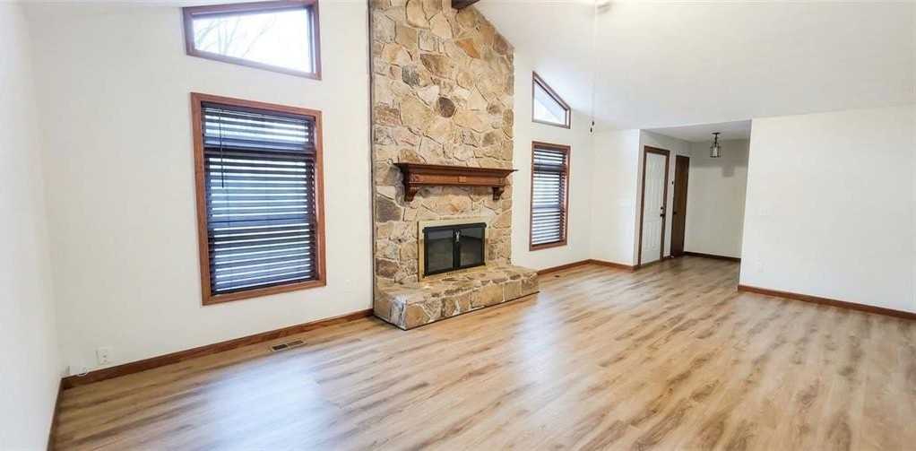 3415 Michael Cir - Photo 2 of 19