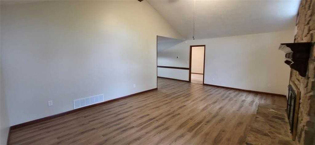 3415 Michael Cir - Photo 3 of 19