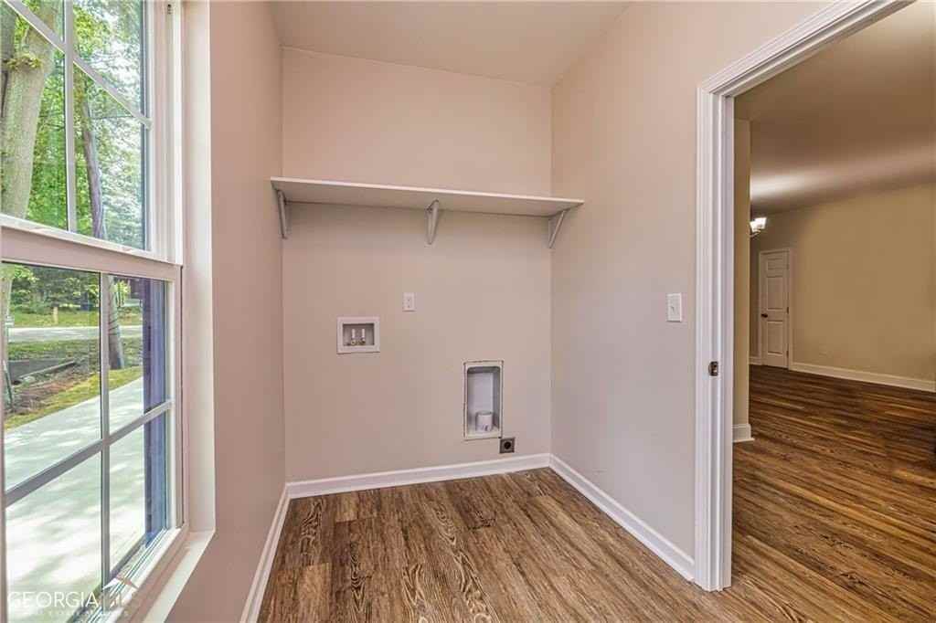 106 Maple St - Photo 7 of 15