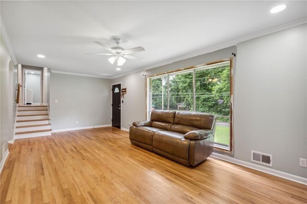 2985 Dodson Dr - Photo 6 of 26