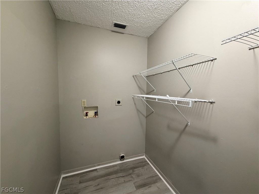 823 Gleason Pkwy #2 - Photo 3 of 25