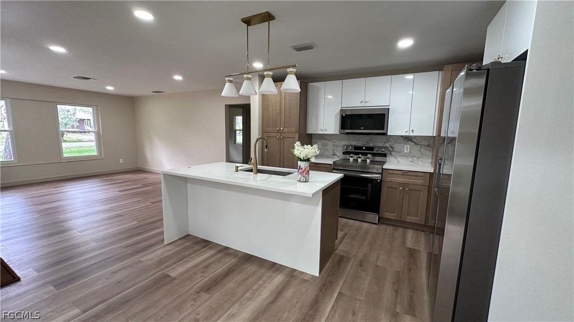 203 Carol Way - Photo 6 of 7