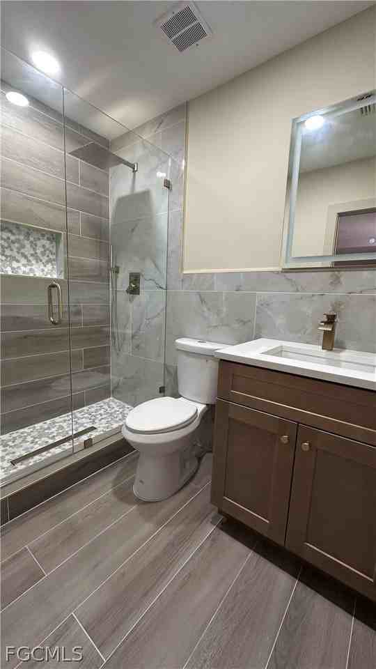 203 Carol Way - Photo 7 of 7