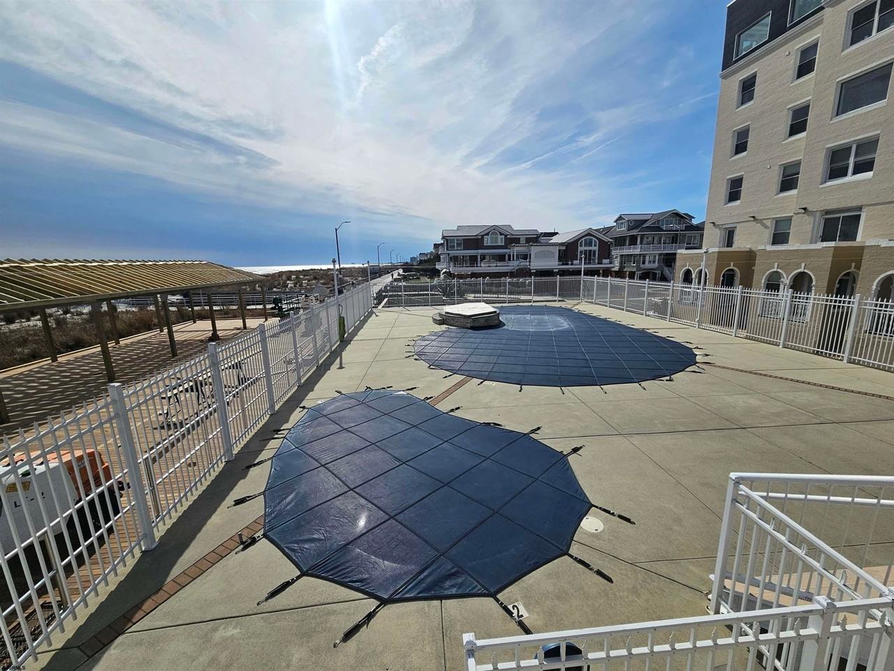 6100 Boardwalk #104 - Photo 2 of 24