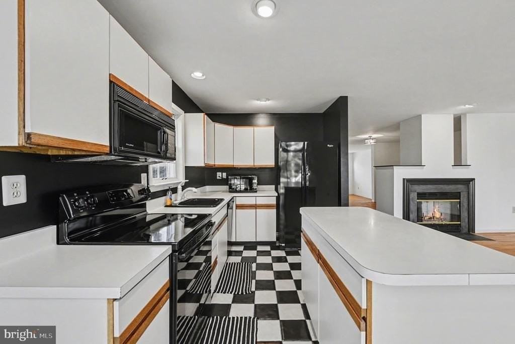 1522 Isaacs Ct - Photo 7 of 37