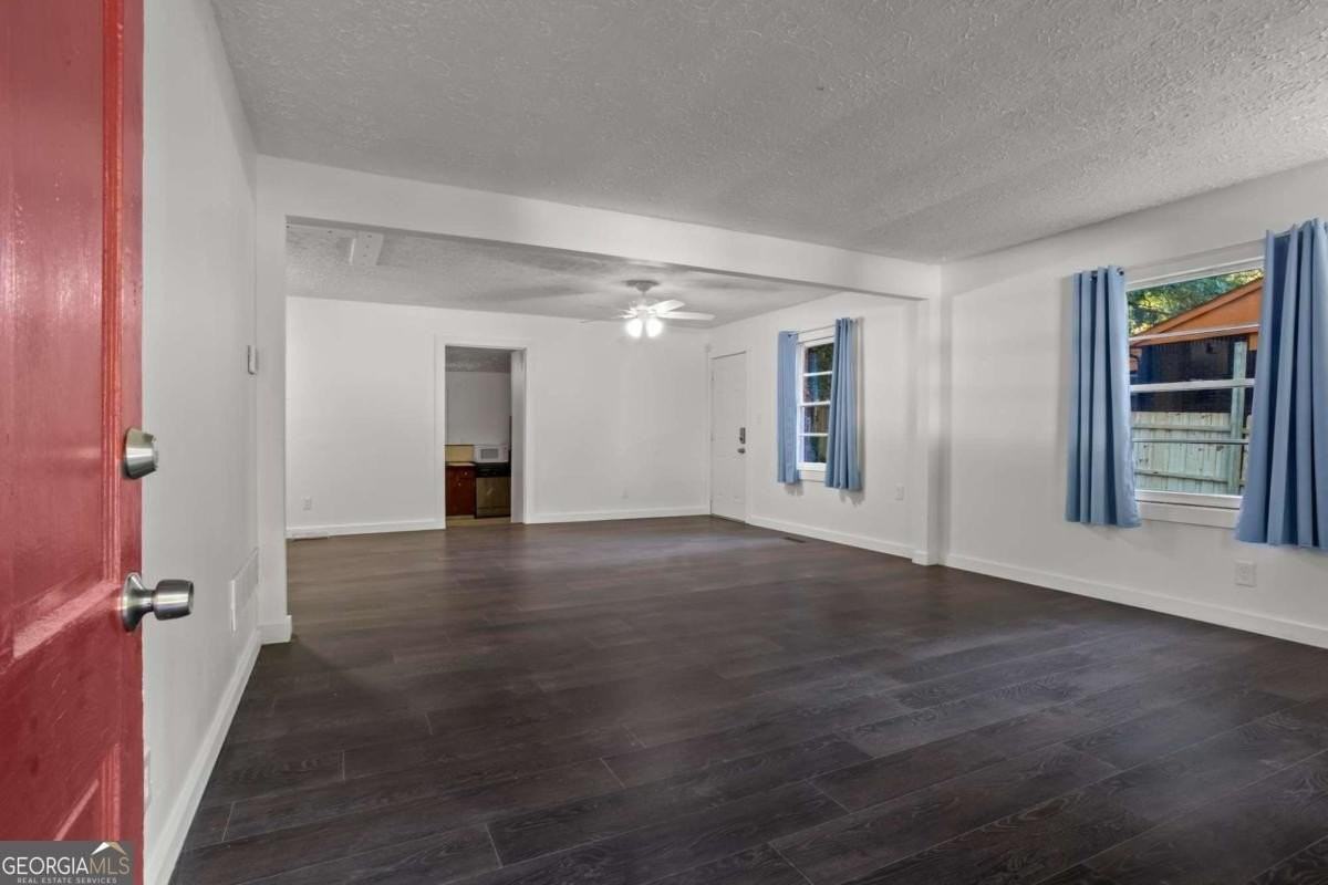 317 Argus Cir Nw - Photo 3 of 20