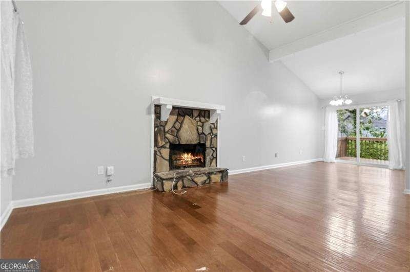 442 Booth Cir Sw - Photo 5 of 24