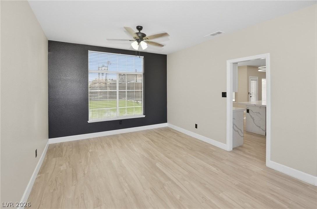 747 Canyon Crest Dr - Photo 5 of 44