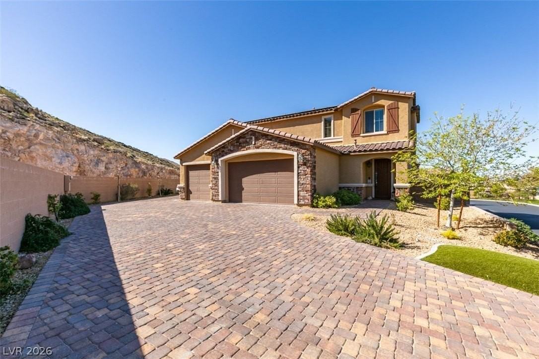 12351 Champions Tour Dr - Photo 3 of 50