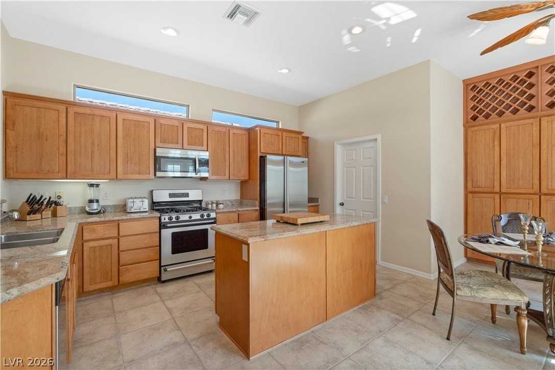 10 Chatmoss Rd - Photo 5 of 28