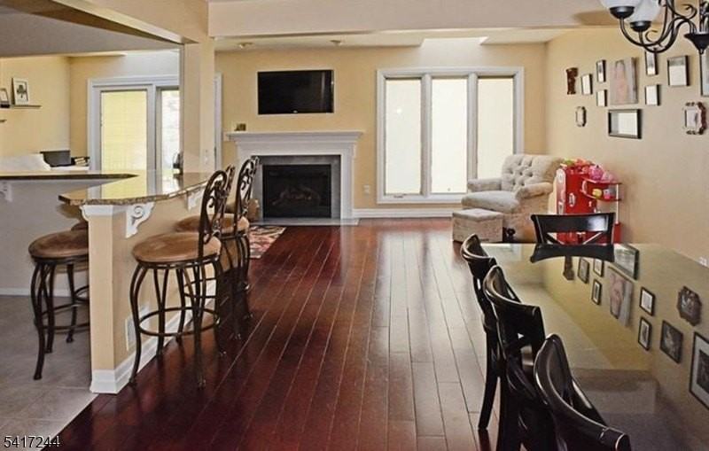 32 Averell Dr - Photo 4 of 17