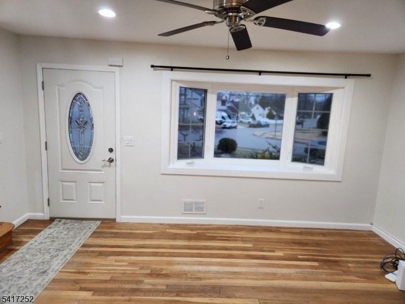 52 Vetrone Dr - Photo 6 of 10