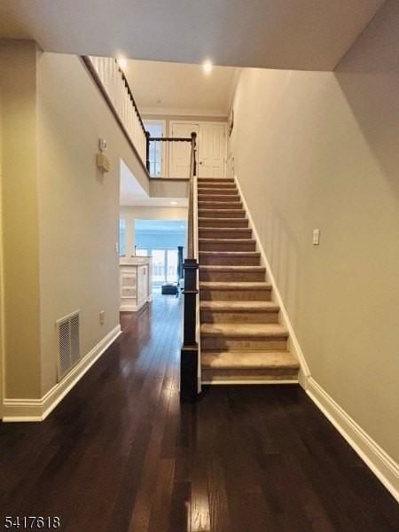 75 Derby Ct - Photo 2 of 24