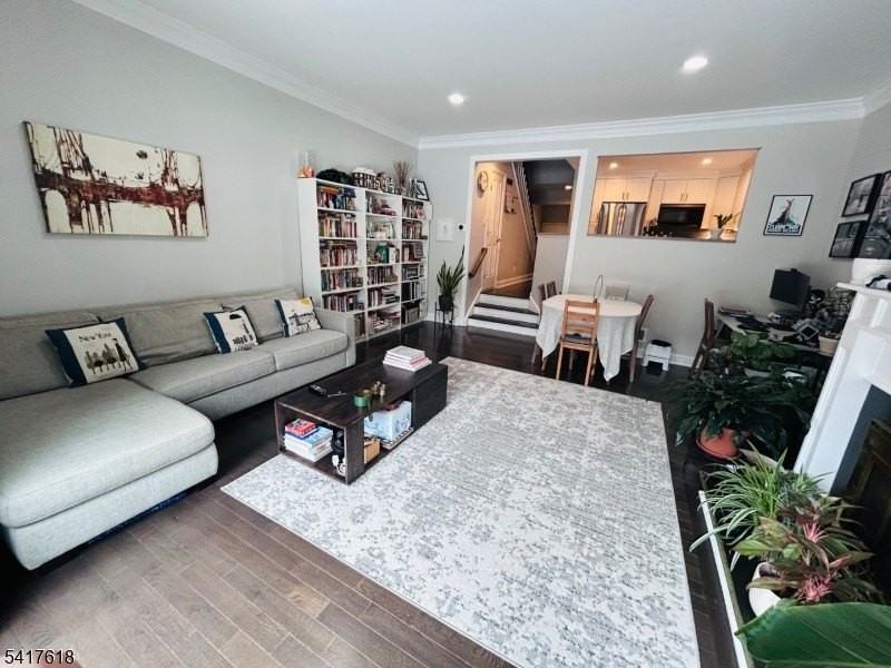 75 Derby Ct - Photo 6 of 24