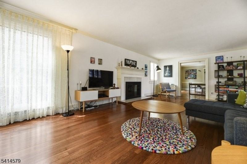 869 Ridgewood Rd - Photo 6 of 26