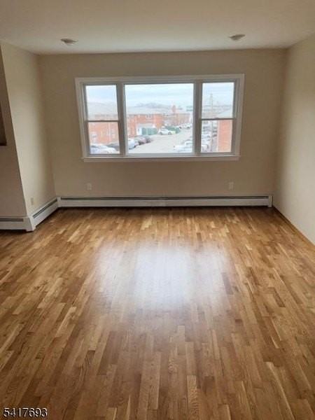 293 Adriana St - Photo 6 of 12