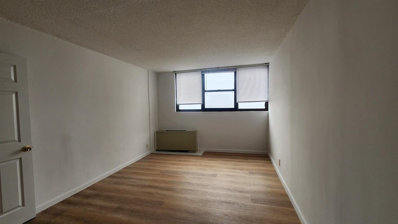 280 LUIS M MARIN BLVD - Photo 7 of 14