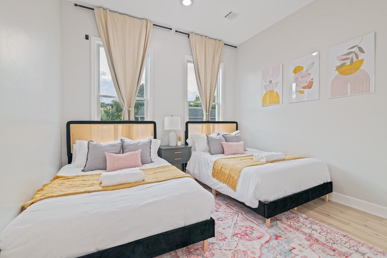 260 Palisade Ave #3 - Photo 3 of 43