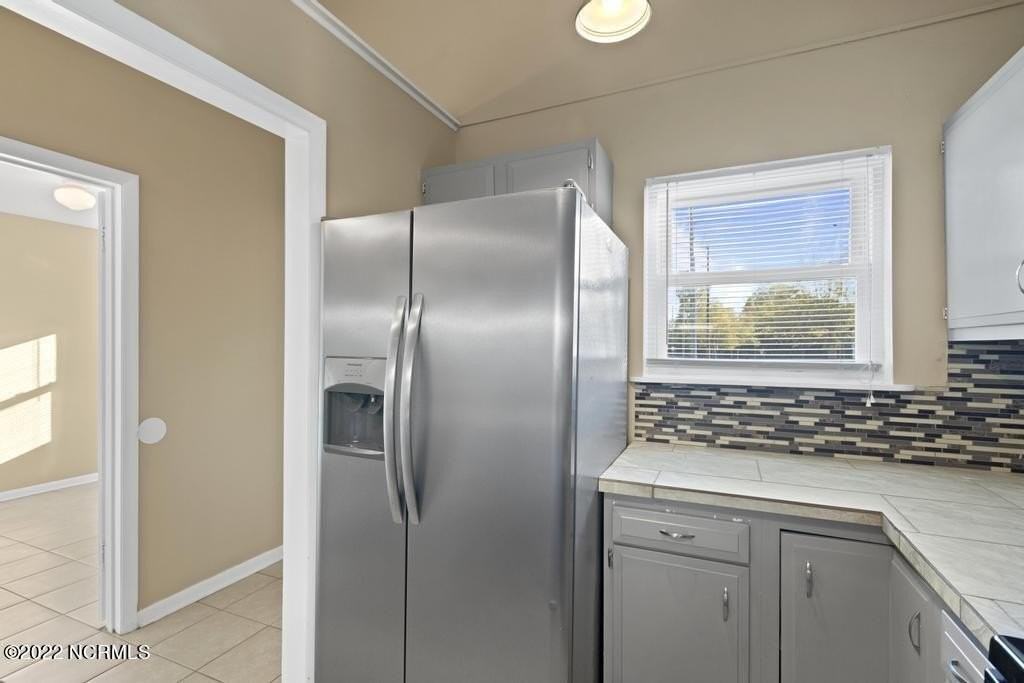 210 E Doris Ave - Photo 4 of 16