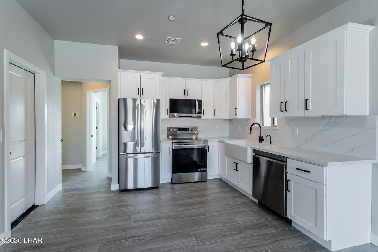 2778 Mcculloch Blvd N Unit G - Photo 4 of 23