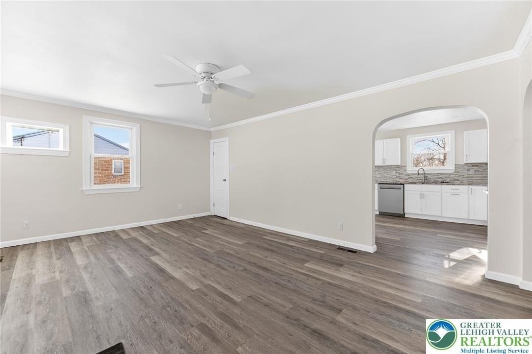 5466 Nor Bath Blvd - Photo 6 of 26