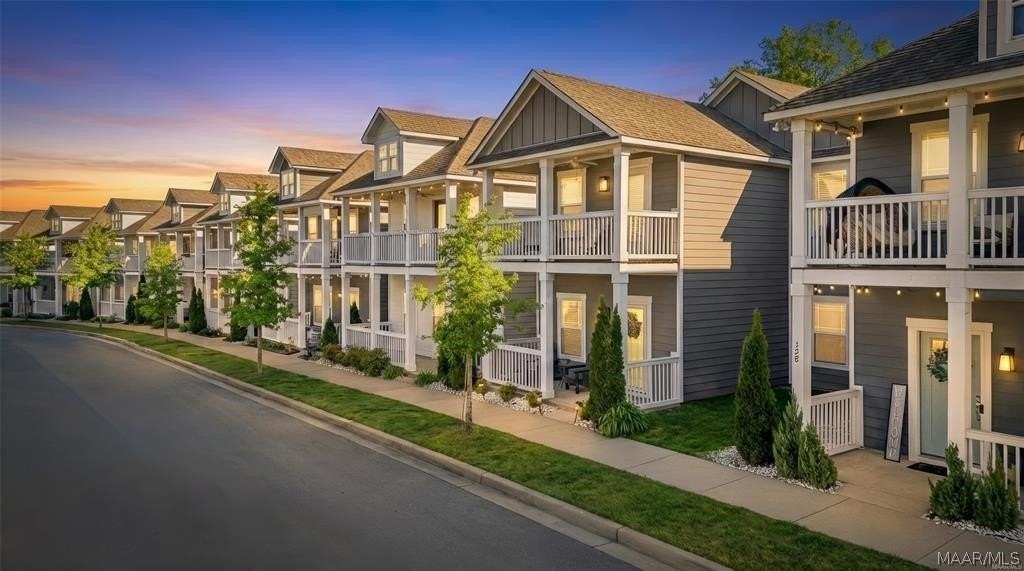 132 Avenue Of The Orchards - Photo 2 of 26