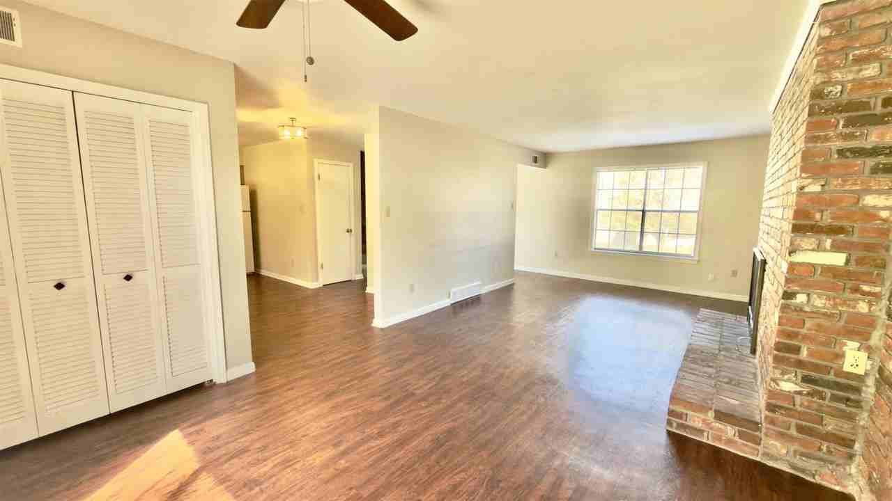 379 Dove Valley Rd - Photo 3 of 15