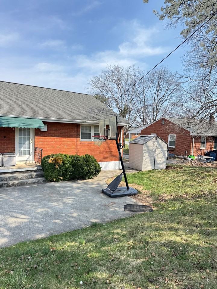 Malvern Road Duplex - Photo 4 of 6