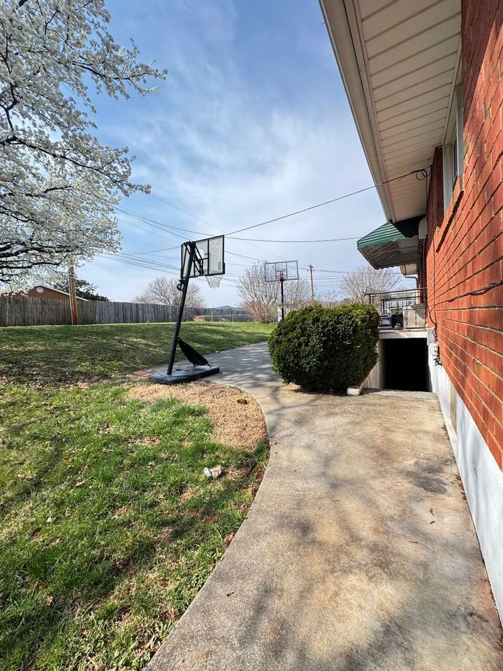 Malvern Road Duplex - Photo 6 of 6