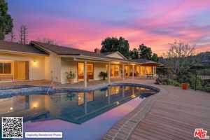 featured image of 3713 Dellvale Pl