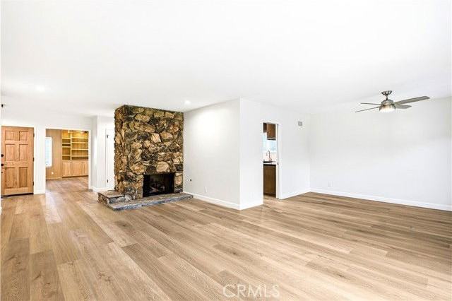 14638 Margate St - Photo 3 of 8